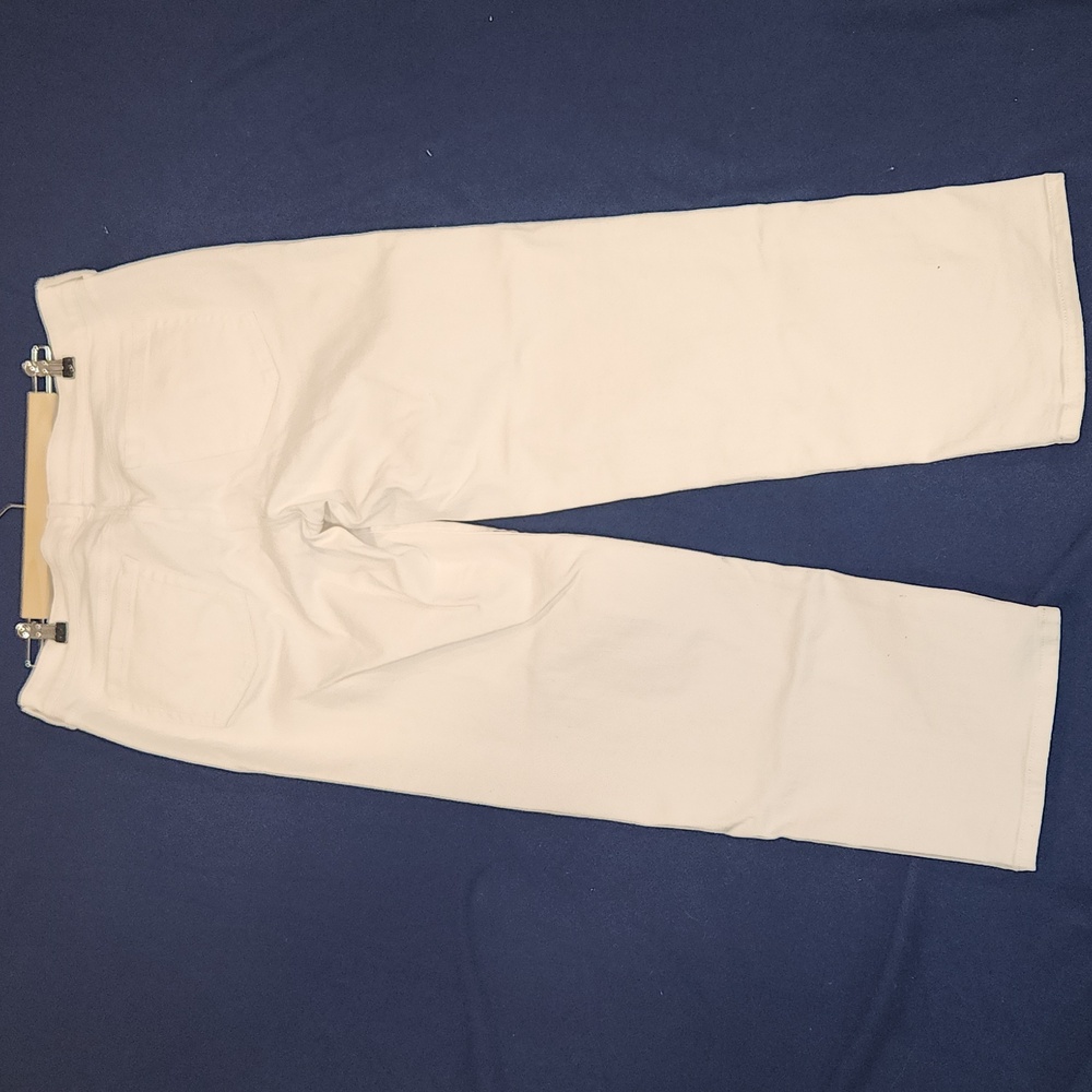 Torrid Women's White Jeans - Picture 5 of 7